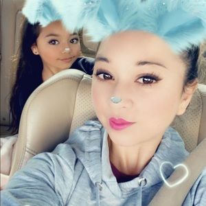 Meet your Posher, Gaby